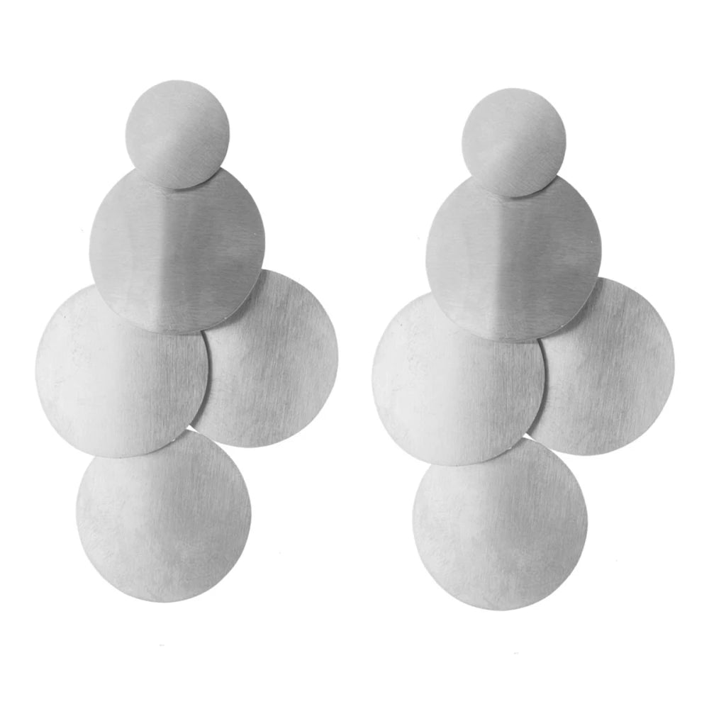 pendientes largos y grandes convertibles 2 en 1. Son de acero hipoalergénico resistente al agua y no pesan. Acabados en dorado y plateado. Perfectos para invitada a boda y eventos, o para fiestas de navidad y salir por la noche