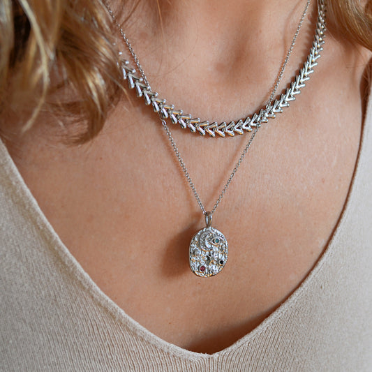 collar de cadena gruesa plateada vintage con eslabón grande estilo años 80 y 90. silver plated stainless steel vintage chunky chain necklace