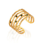 anillo dorado Ancho ajustable y resistente al agua.. está confeccionado en acero hipoalergénico con baño de oro y circonitas multicolor. Gold plated stainless steel waterproof adjustable ring