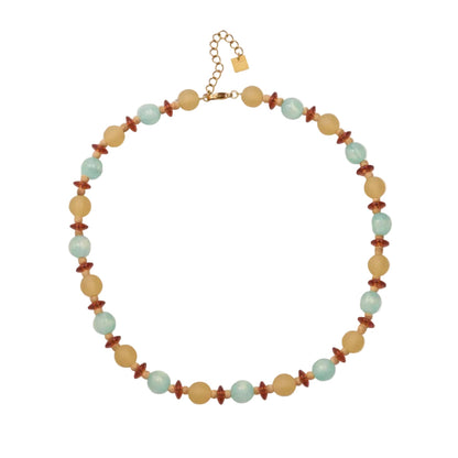 collar para verano tipo anna winthour con abalorios color ámbar o miel y turquesa.