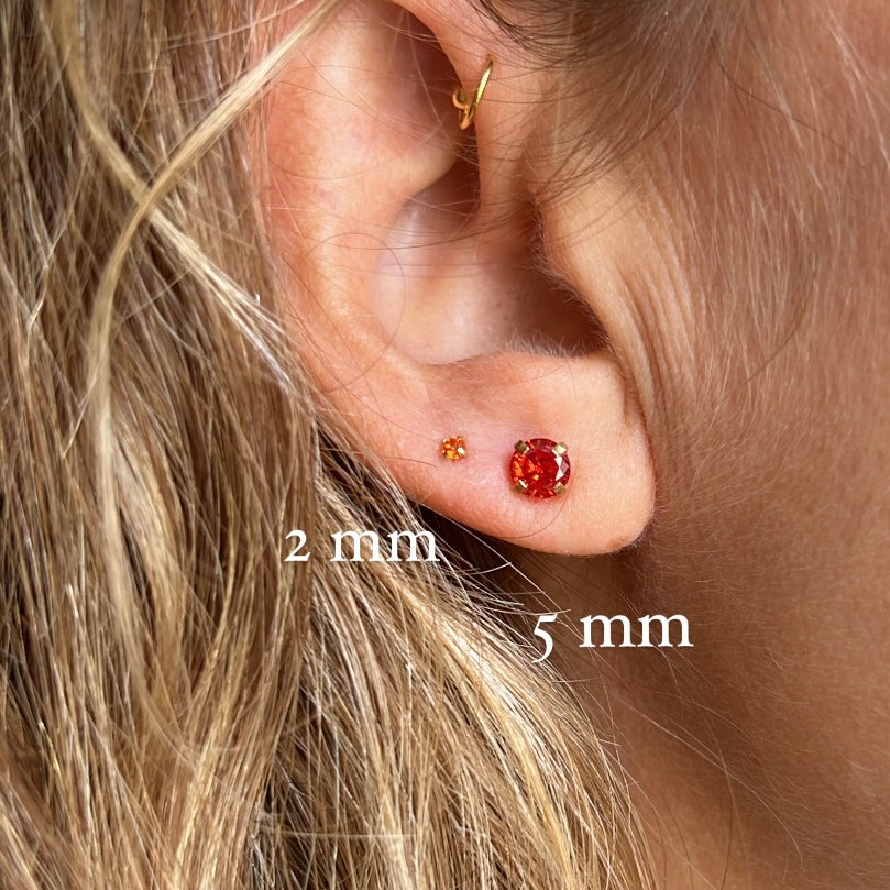 Brilliant micro earrings COLOR