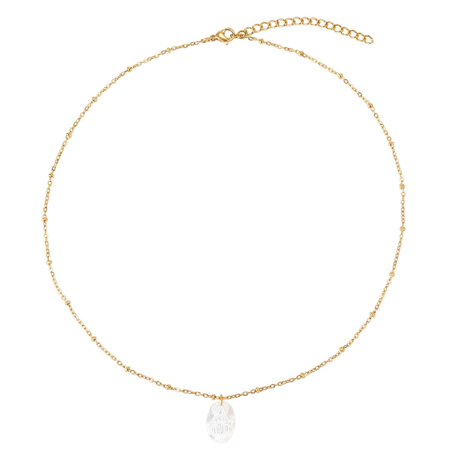 GARGANTILLA dorada con medalla ovalada de la virgen maria en nácar. Es de acero hipoalergénico y resistente al agua. 
