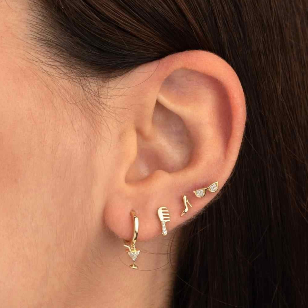 pendientes para verano de gafas de sol. Son perfectos para piercing y el material es de plata de ley con baño de oro 18 kilates. gold plated sterling silver sunglasses earrings