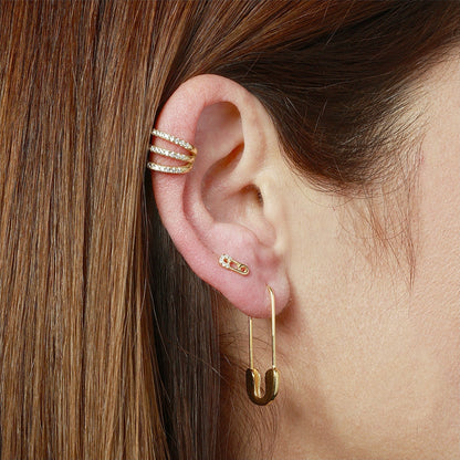 pendientes de imperdible para piercing confeccionados en plata de ley con baño de oro 18 kilates. gold plated sterling silver safety pin earring