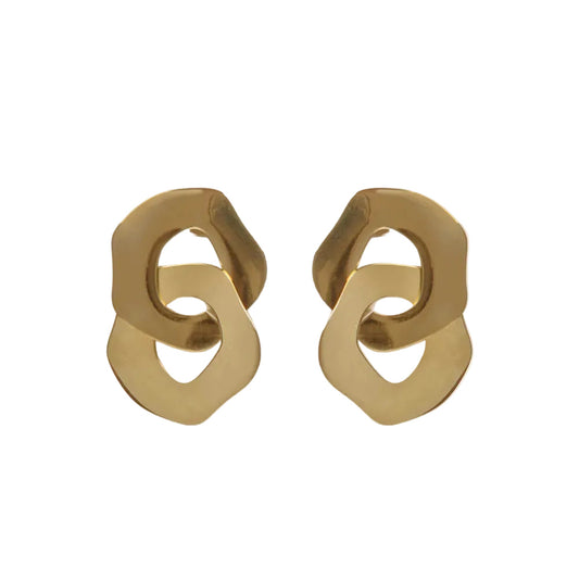 PENDIENTES MEDIANOS DE ESLABÓN ENTRELAZADO DORADOS. Son ideales para el día a día, ligeros e hipoalergénicos. El material es acero quirúrgico, inoxidable y resistente al agua y al sudor. 