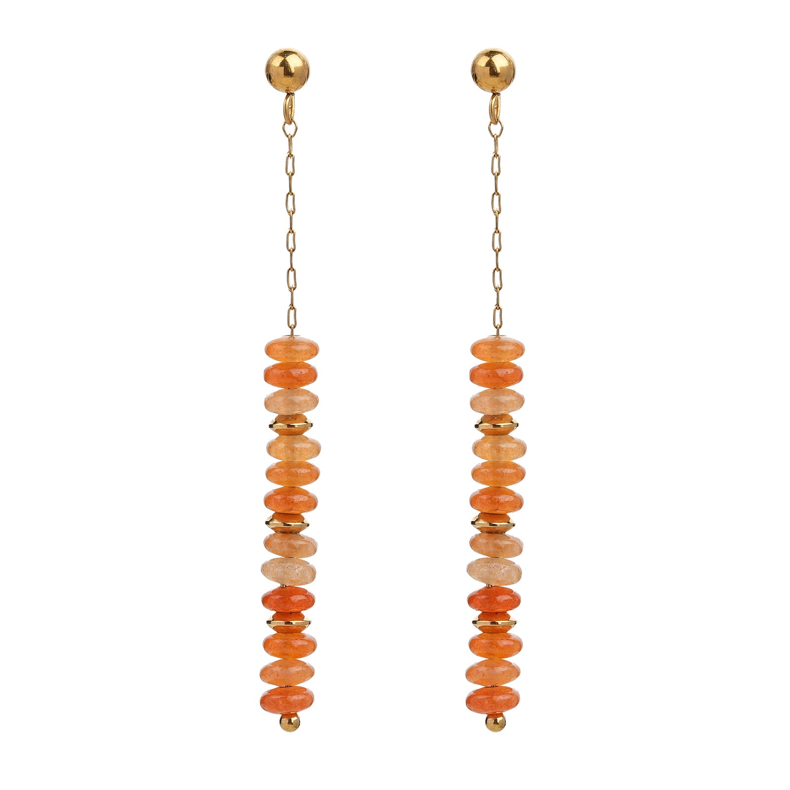 pendientes largos de estilo boho. son de acero quirúrgico, inoxidable, hipoalergénico y resistente al agua. Acabado dorado y cuentas de piedra natural como lapislázuli, aventurina roja o labradorita. Ideales para un look más hippy de noches de verano en la playa.