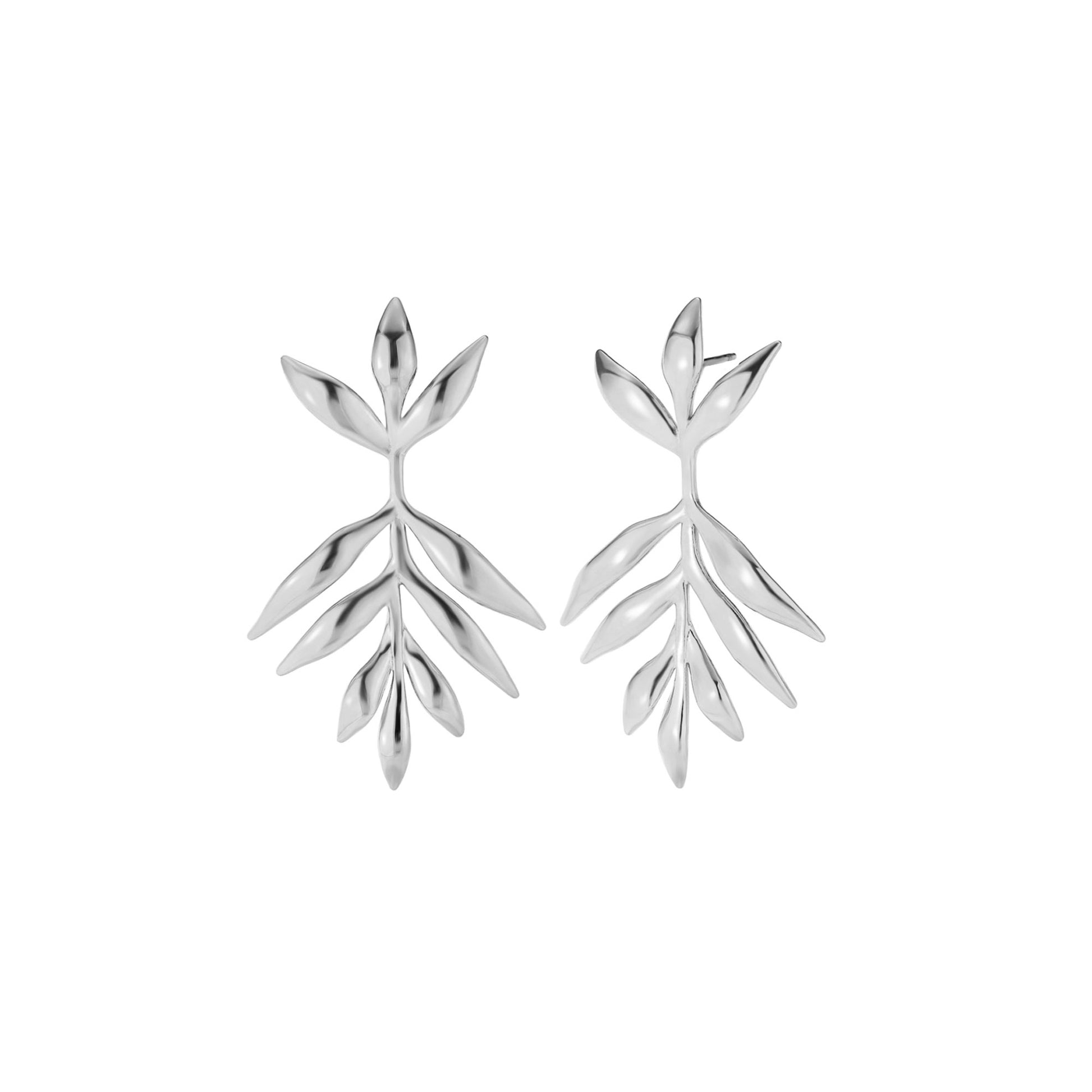 pendientes grandes para invitada a bodas o eventos. Tiene forma de hojas en caida de media luna. Son de acero hipoalergenico y resistente al agua. Acabado en dorado y plateado. No pesan, son ligeros y especiales para oreja rasgada.