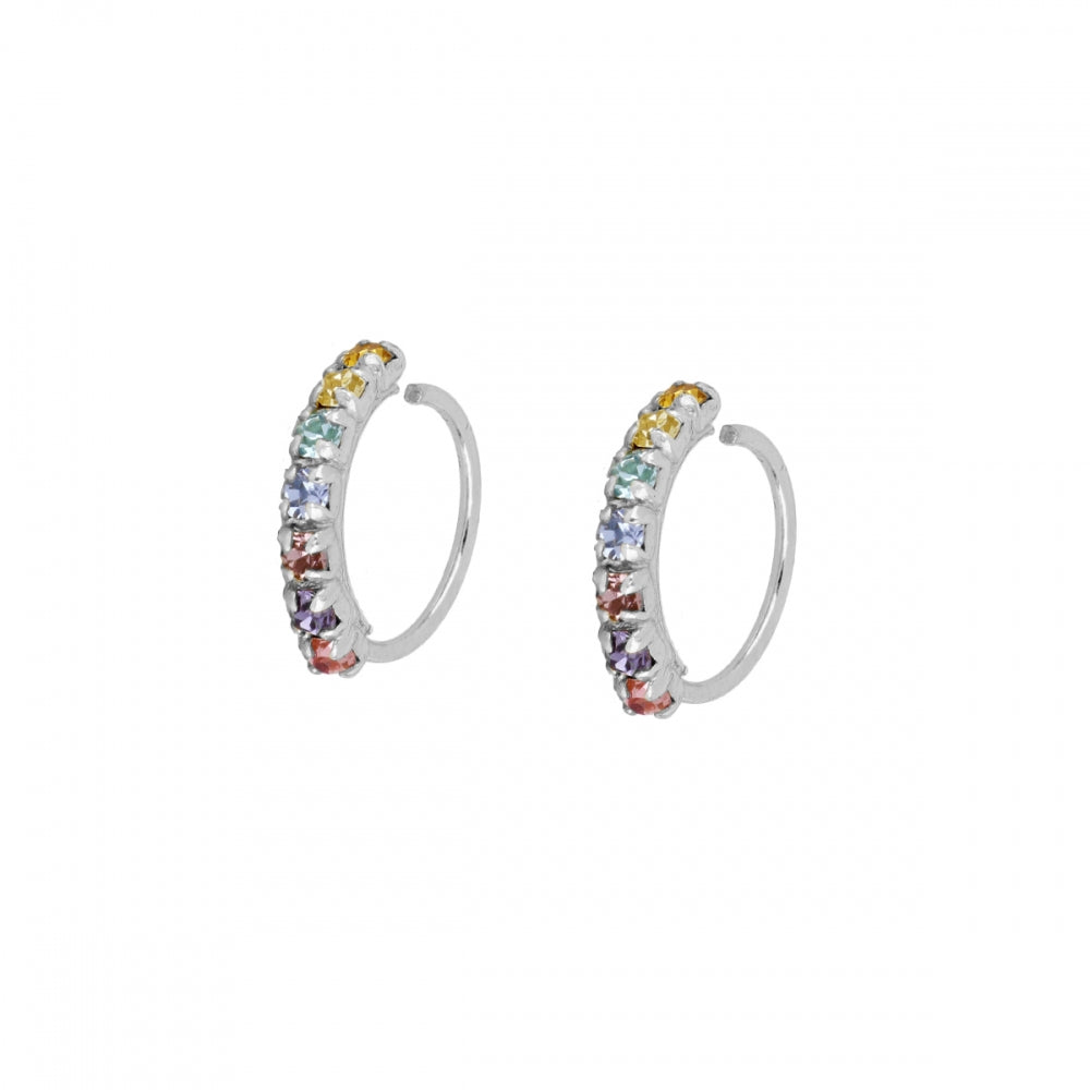 pendiente de piercing con aro flexible y brillante que es fácil de poner. es de plata de ley con baño de oro 18 kilates. Colores disponibles: blanco, negro, azul turquesa y multicolor. Gold hoop huggie piercing earring