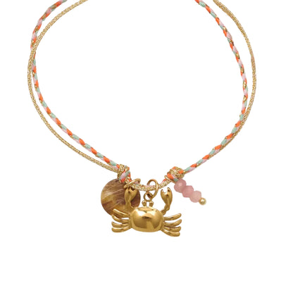 pulsera waterproof o resistente al agua confeccionada con cordón dorado y rosa con abalorios de piedra natural y acero dorado.  Cierre ajustable, colgante de concha, pez, cangrejo y abalorios de colores (CORAL, azul TURQUESA, naranja)