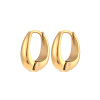 pendientes de aro ovalado grueso confeccionados en acero 316L hipoalergénico con baño de oro 18 kilates. gold plated stainless steel chunky oval hoop earrings