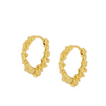 aros medianos de piercin irregular confeccionados en plata de ley con baño de oro 18 kilates. gold plated silver IRREGULAR hoop earrings for piercing