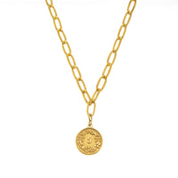 collar vintage dorado de eslabones gruesos con moneda colgante en baño de oro 18 kilates. Gold plated chunky vintage link coin pendant necklace