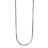 cadena fina cardano plana semi rígida para personalizar con iniciales o charms de mineral y que está confeccionada en plata de ley con baño de oro 18 kilates